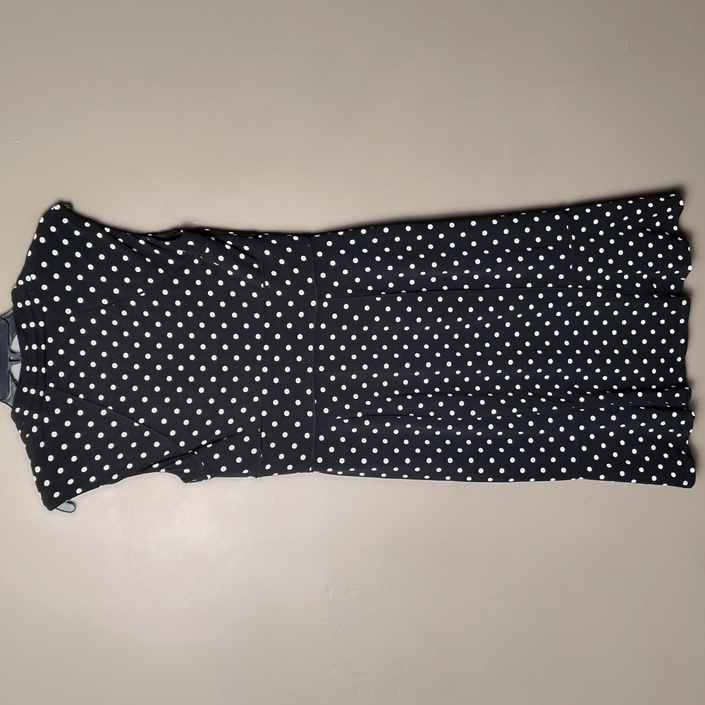 White House Black Market Lined Black Sleeveless Dress W White Polka Dots Size 6 - Picture 2 of 8